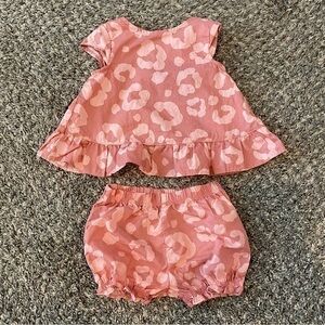3-6 month carters outfit